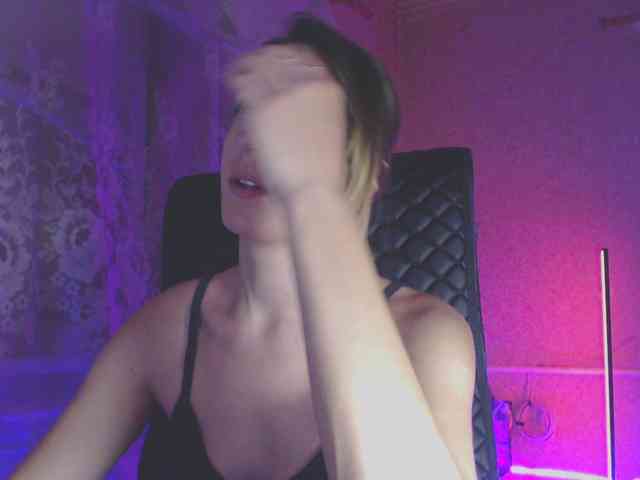 Babymuro4ka webcam