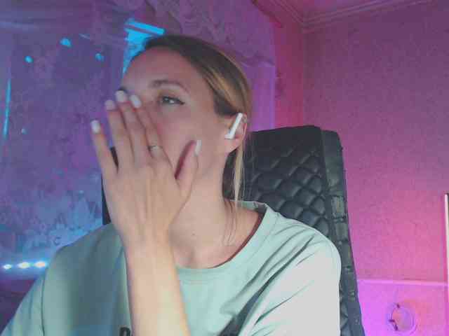 Babymuro4ka webcam