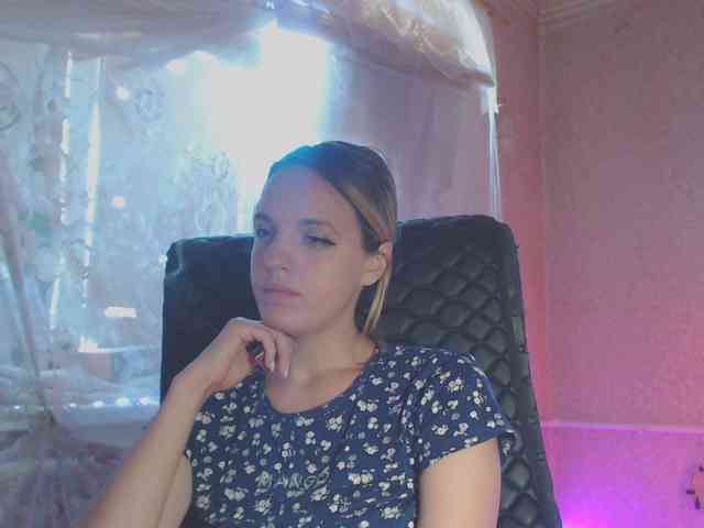 Babymuro4ka webcam