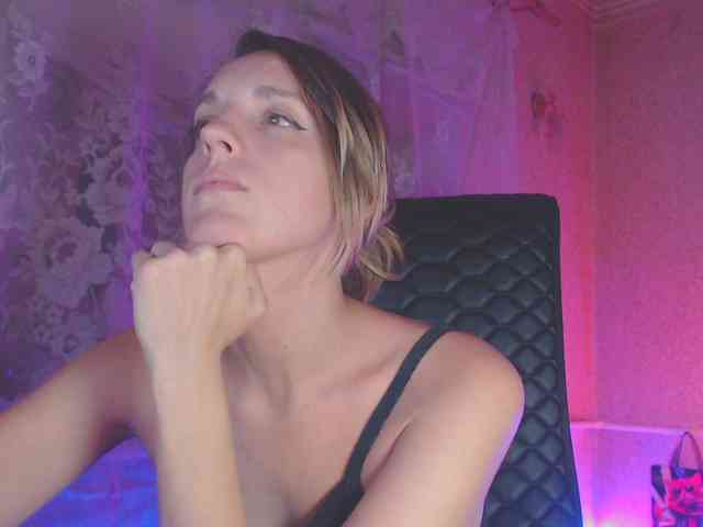Babymuro4ka webcam