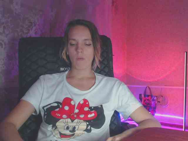 Babymuro4ka webcam