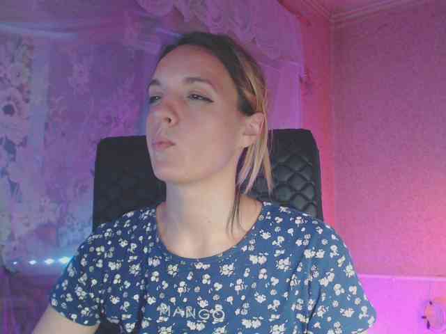 babymuro4ka Live Webcam on BongaCams