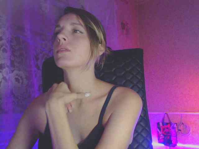 Babymuro4ka webcam