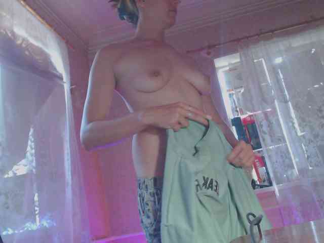 Babymuro4ka webcam