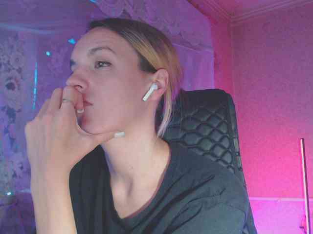 Babymuro4ka webcam