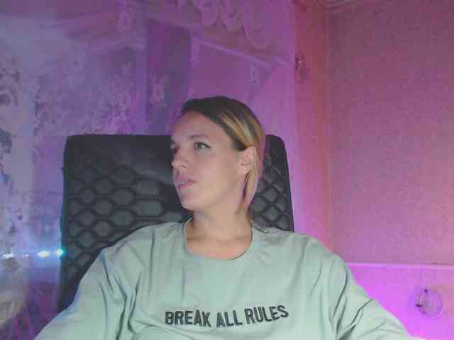 Babymuro4ka webcam