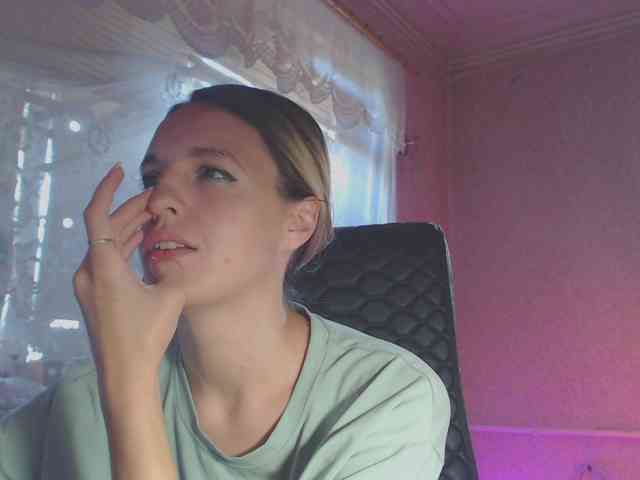 Babymuro4ka webcam
