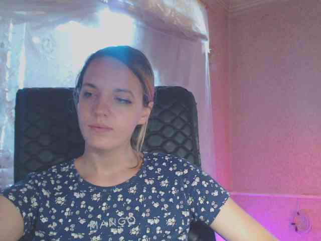 Babymuro4ka webcam
