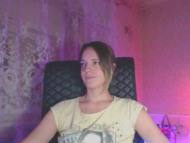 babymuro4ka Live Webcam on BongaCams