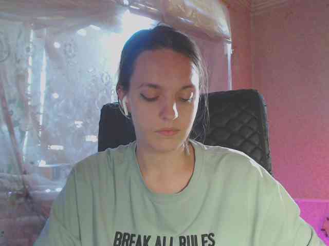 Babymuro4ka webcam