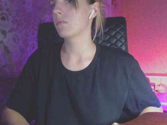 Babymuro4ka webcam