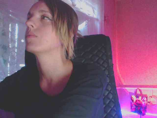 Babymuro4ka webcam