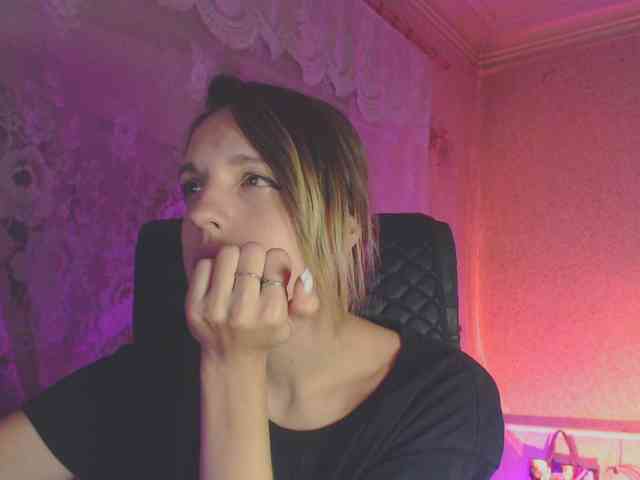 Babymuro4ka webcam