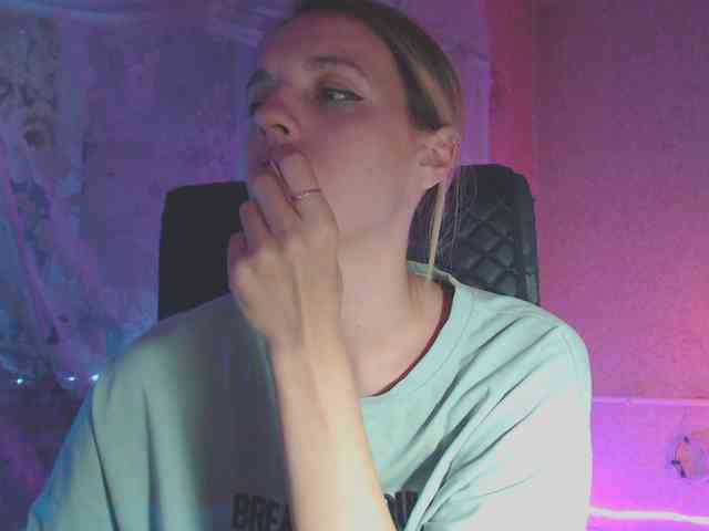 Babymuro4ka webcam
