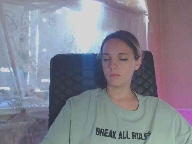 Babymuro4ka webcam