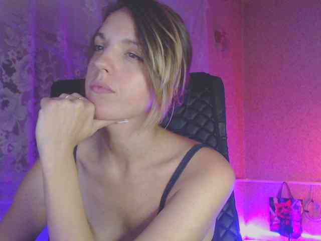 Babymuro4ka webcam