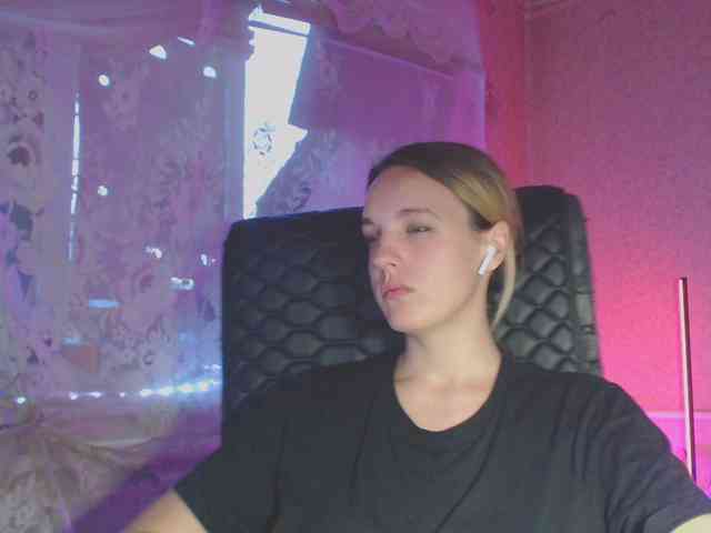 Babymuro4ka webcam
