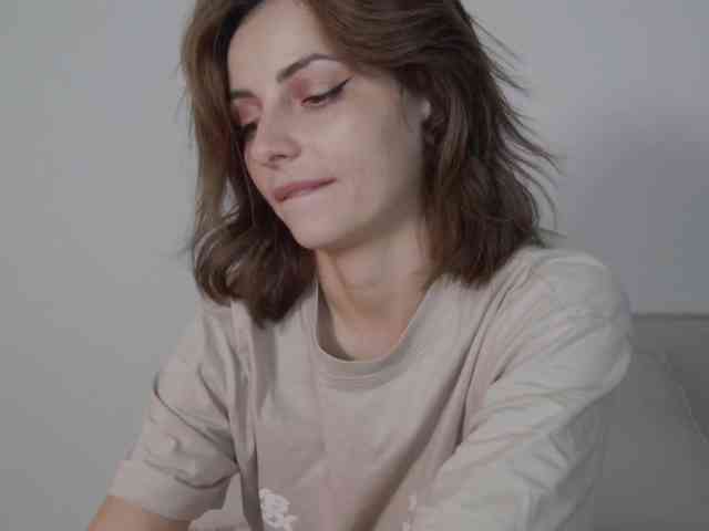 Little_Lilu webcam