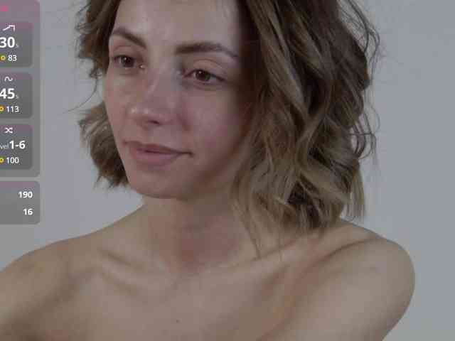 Little_Lilu webcam