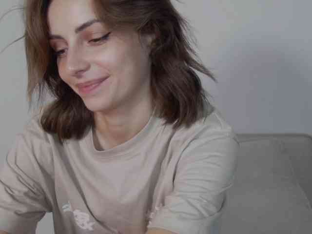 Little_Lilu webcam