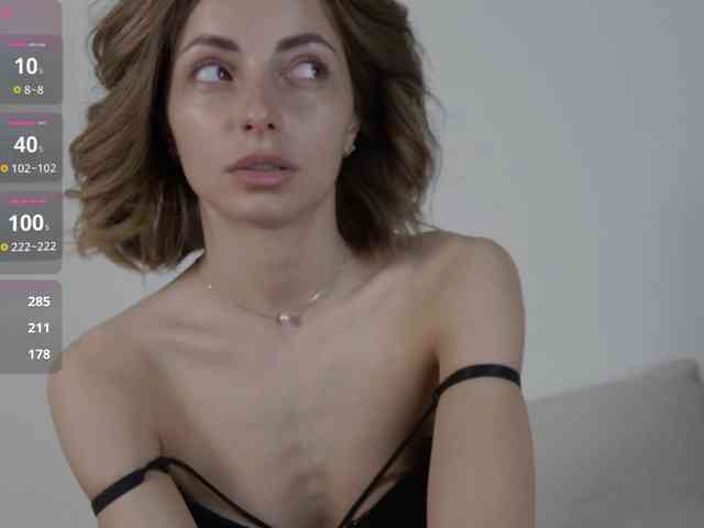 Little_Lilu webcam