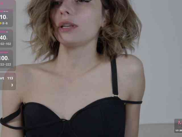 Little_Lilu webcam