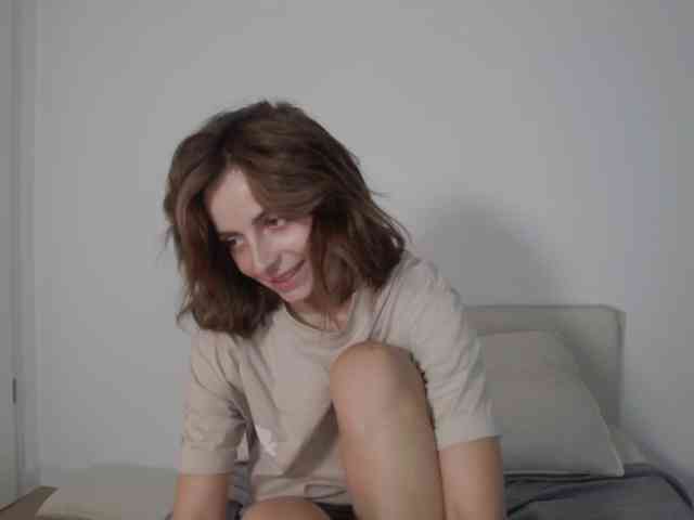 Little_Lilu webcam