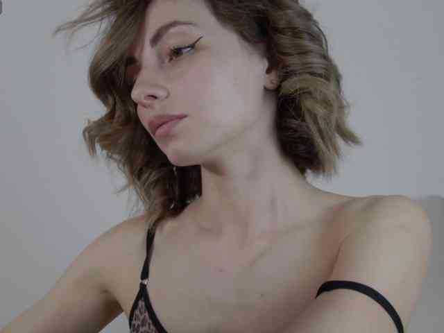 Little_Lilu webcam