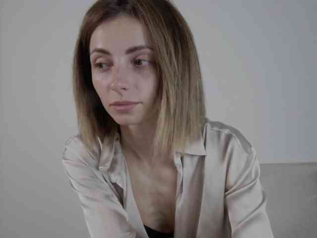 Little_Lilu webcam