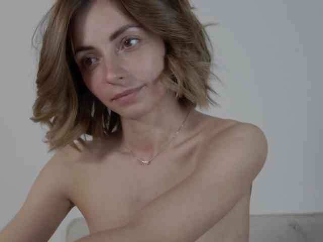 Little_Lilu webcam