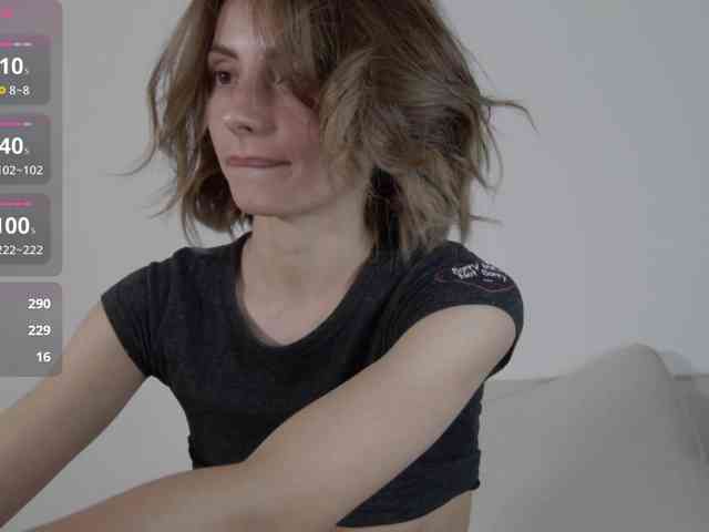 Little_Lilu webcam