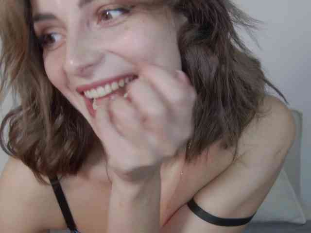 Little_Lilu webcam