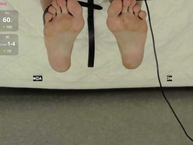 Versavia's BongaCams show and profile