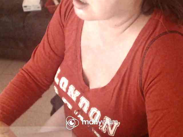 LaraNazira webcam