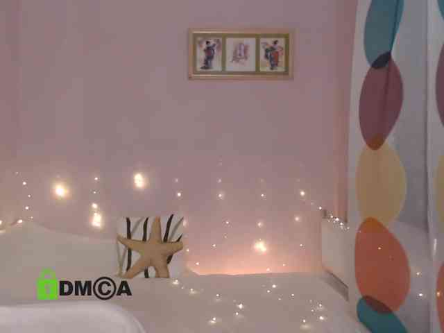milenadream Live Webcam on BongaCams