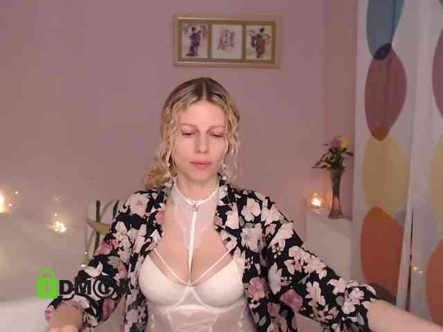 Miss_Misso webcam