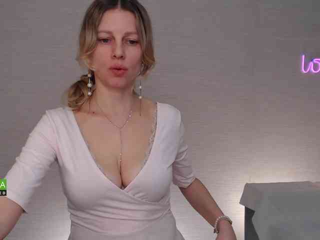 Miss_Misso webcam
