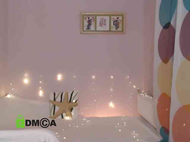 Miss_Misso webcam