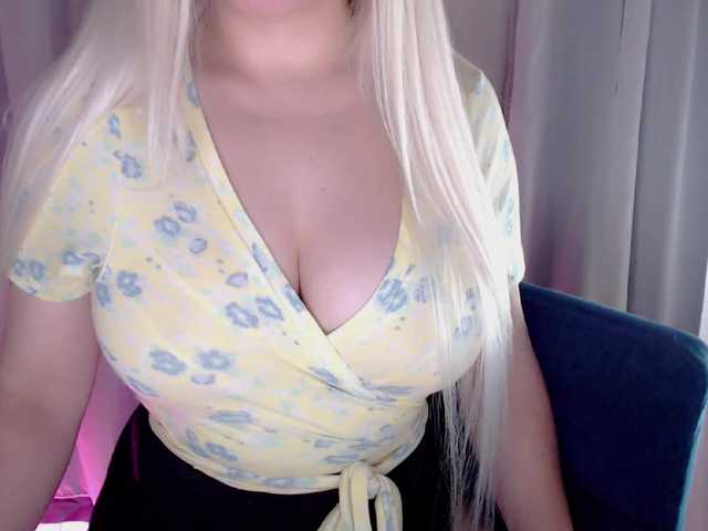 viktoriya52's BongaCams show and profile