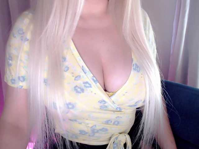 viktoriya52's BongaCams show and profile