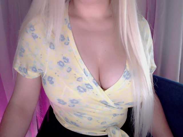 viktoriya52's BongaCams show and profile