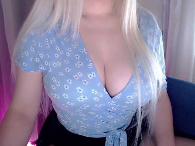 viktoriya52's BongaCams show and profile