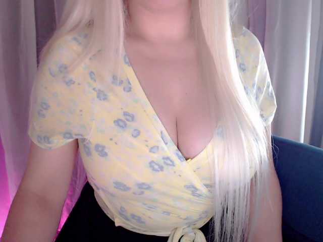 viktoriya52's BongaCams show and profile