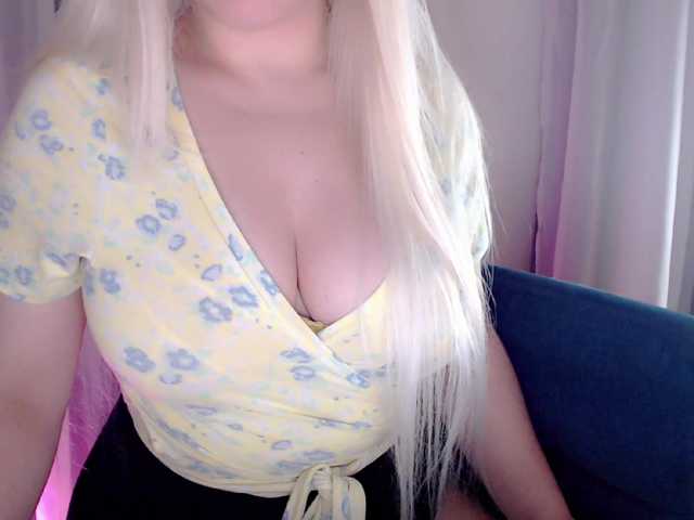 viktoriya52's BongaCams show and profile