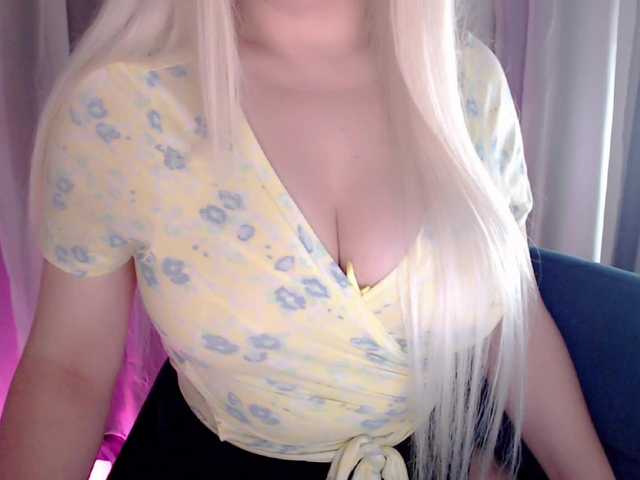 viktoriya52's BongaCams show and profile