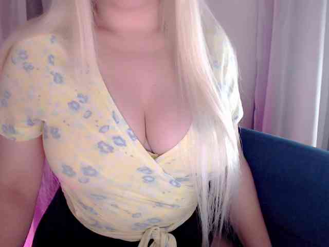 viktoriya52 Live Webcam on BongaCams