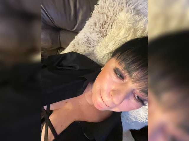 lanysikk's BongaCams show and profile