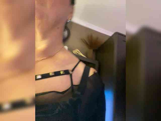 lanysikk's webcam live show