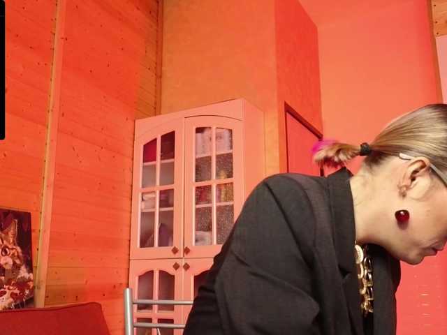 Preview of findom_lady_shine