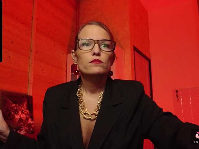 Preview of findom_lady_shine